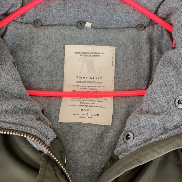 Zara trafaluc jacket size small - Picture 2 of 3